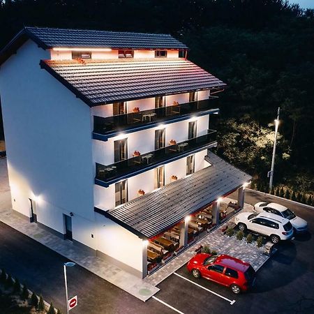 Bed and Breakfast Sobe Kod Bakija Карловаць Екстер'єр фото